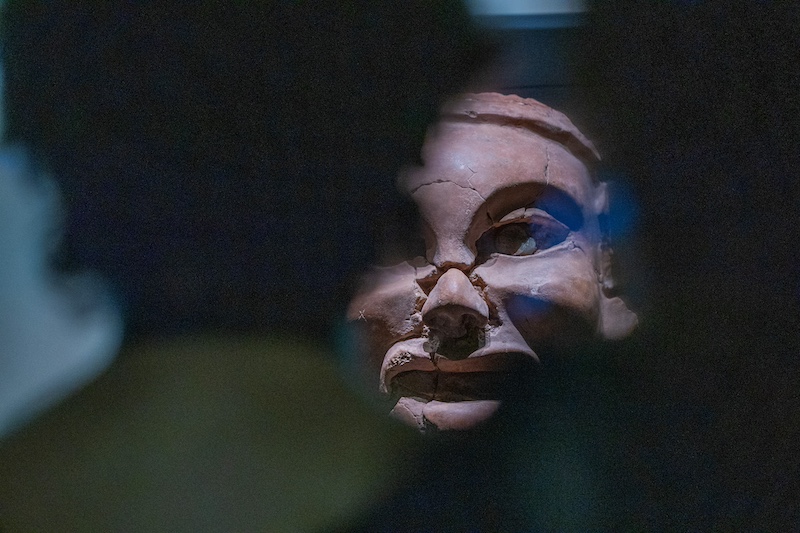 “龙腾中国：红山文化古国文明考古特展”现场。摄影记者/吴军