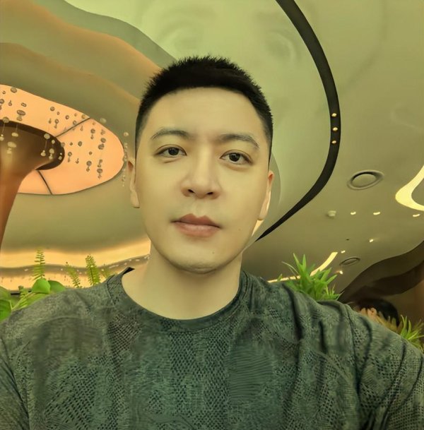 智股策略 杨鸣再次体现高情商！王博飘了，他真的应该好好向杨瀚森恩师学习