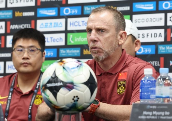 灿星财富 东体: 若国足下次集训还无法选出主帅, 或让久尔杰维奇继续代理